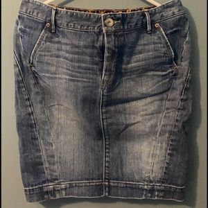 EXPRESS Jean Skirt